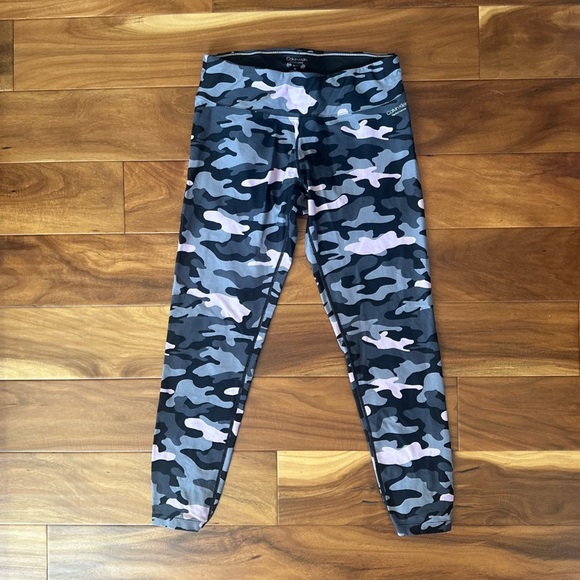 Calvin Klein Performance Pink and Black Camo High-waist Leggings size Medium - Picture 2 of 5